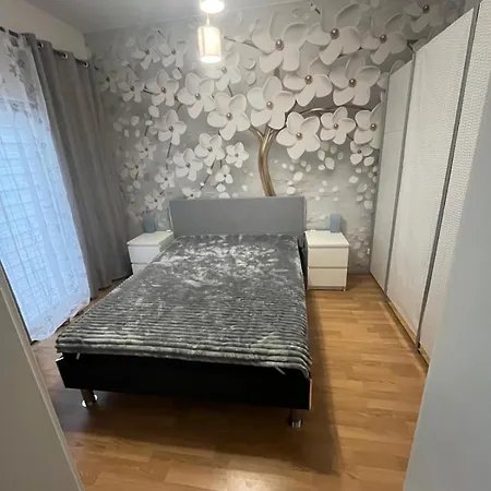 Entspannt In Appartement *